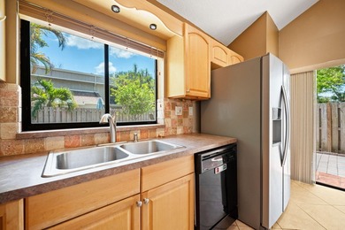 Best location in West Broward, Plantation to own this fee simple - photo 14