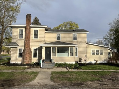 Lake Home Sale Pending in Lakeview, Michigan