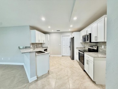 Rare to find new CBS home, Metal Roof, Bright Split floor plan - photo 5
