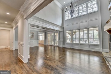 Welcome to this exquisite 5 BED / 6.5 BATH LUXURY ESTATE, with - photo 10