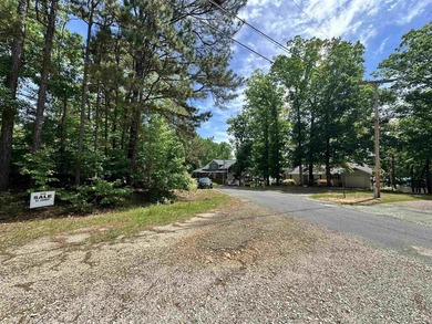 Beautiful, corner lot with views of Lake Catherine! Wooded land - photo 5