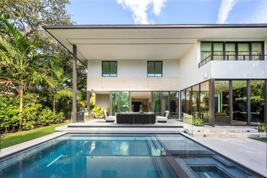Discover contemporary luxury in this brand-new tranquil Miami - photo 4