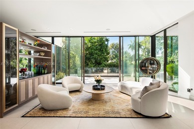 Discover contemporary luxury in this brand-new tranquil Miami - photo 5