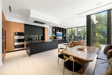Discover contemporary luxury in this brand-new tranquil Miami - photo 6