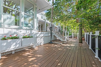 PRICED AT LAND VALUE! LOWEST PRICED LISTING ON THE BEACH BLOCK - photo 4