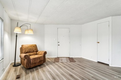 Fully Updated Home in Active 55+ Gated Community. It's not just - photo 24