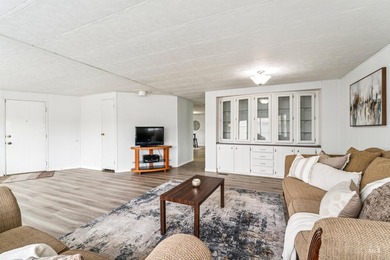 Fully Updated Home in Active 55+ Gated Community. It's not just - photo 27