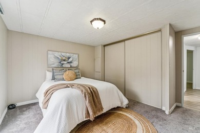 Fully Updated Home in Active 55+ Gated Community. It's not just - photo 43