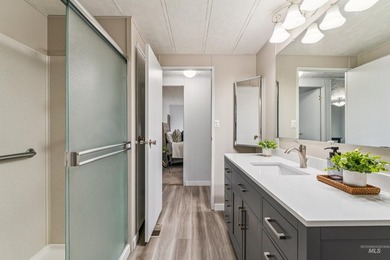 Fully Updated Home in Active 55+ Gated Community. It's not just - photo 46