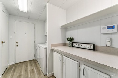 Fully Updated Home in Active 55+ Gated Community. It's not just - photo 48