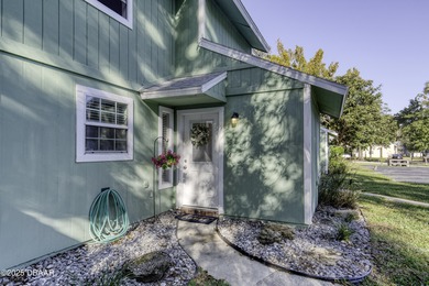 Lake Townhome/Townhouse For Sale in Ormond Beach, Florida