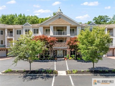 A must-see, this highly desirable 2nd floor Harrington model is - photo 1