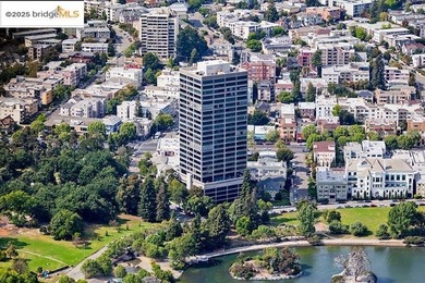 Lake Merritt Condo For Sale in Oakland California