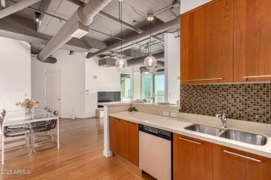 Spectacular mountain & city views! Live on the 15th Floor at ONE