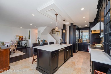 Discover the luxurious ocean front community of Port Regalle - photo 18
