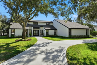 Lake Home For Sale in Ponte Vedra Beach, Florida