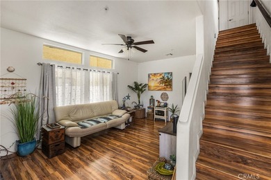 Two Detached Homes - Up to 10 Parking Spaces - Near the Beach - photo 4