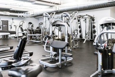 Spectacular mountain & city views! Live on the 15th Floor at ONE