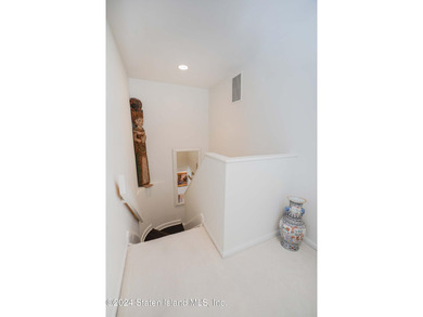 Discover the luxurious ocean front community of Port Regalle - photo 38