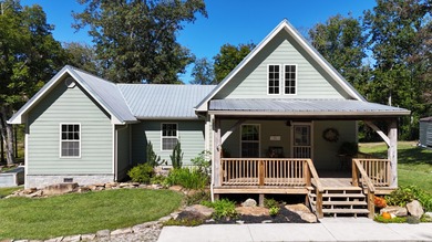 (private lake, pond, creek) Home For Sale in Pikeville Tennessee