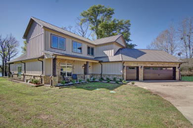 Waterfront Elegance on Lake Fork - photo 3