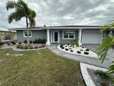 Port Charlotte Waterway Area Home For Sale in Port Charlotte Florida