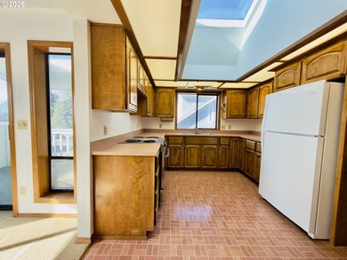 Tucked into a quiet cul-de-sac within the gated 55+ Brookhaven - photo 9