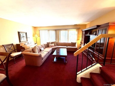 This stunning condo in the desirable Stanford Court offers two - photo 15