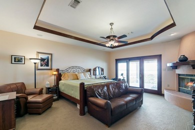 LOCATION, LOCATION, LOCATION. Lake living on one of the most - photo 26