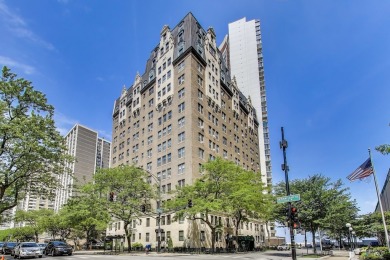 Lake Home For Sale in Chicago, Illinois
