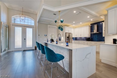 Premier Luxury Waterfront Estate | 235' Frontage | Unique Corner - photo 4