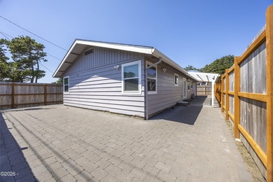 A well-maintained 2-bedroom, 1-bathroom single-level home in - photo 36