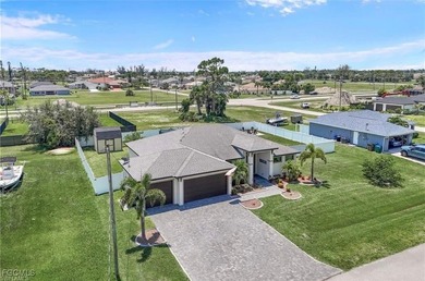Cape Coral Lakes Area Home For Sale in Cape Coral Florida