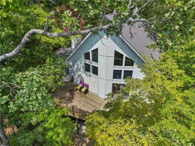 Lake Home For Sale in Garfield, Arkansas