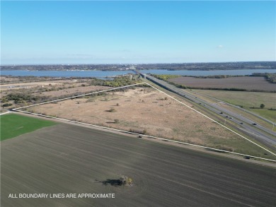 Lake Waco Acreage For Sale in Woodway Texas