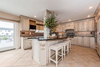 Waterfront Perfection on Massapequa Most Prestigious Canal - photo 13