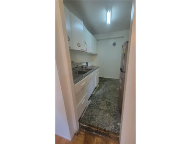 This one bedroom Apartment located in the one and only gated