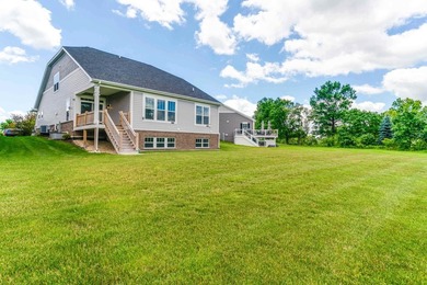 Welcome to this exceptional 4,000+ square foot maintenance-free - photo 25