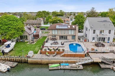 Waterfront Perfection on Massapequa Most Prestigious Canal - photo 34