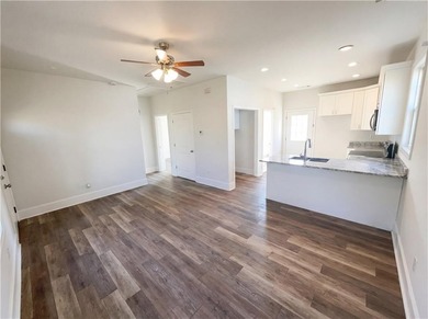 Move right in and start living! This charming 2-bedroom, 1-bath