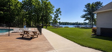 Welcome to The Blue House Retreat, a beautifully renovated - photo 8
