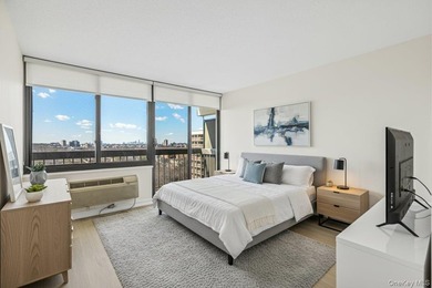 Brand new renovations in this 2 bedroom/ 2 bathroom in the - photo 13