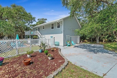 Experience the best of Florida's coastal lifestyle in this - photo 4