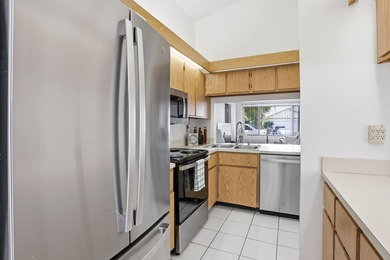 This 3 bedroom, 2 bathroom home with a 1-car garage has a bright - photo 39