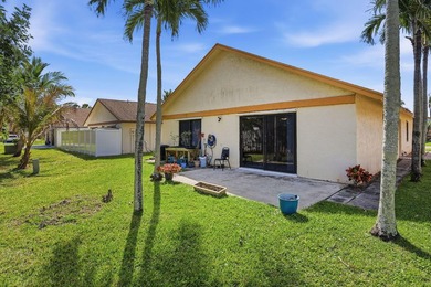 This 3 bedroom, 2 bathroom home with a 1-car garage has a bright - photo 50