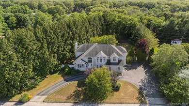 Spacious Post-Modern residence set on over a half-acre in the - photo 4