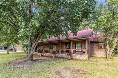 (private lake, pond, creek) Home For Sale in Clarksville Texas