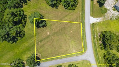Neuse River Lot For Sale in Oriental North Carolina