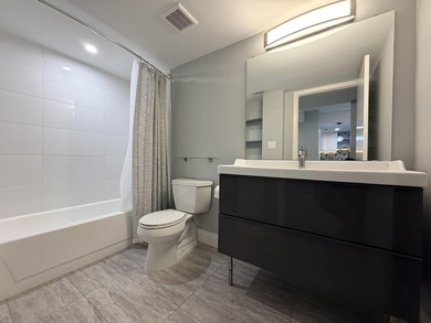 AMAZING. Truly, I must have this split bedroom two bedroom two - photo 17