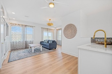 Welcome to Emerald Waters Village, one of Miramar Beach's most - photo 20